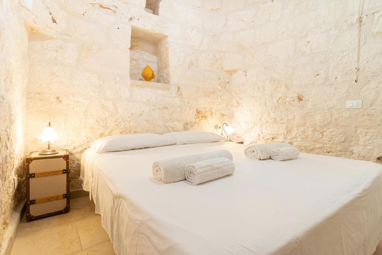 Trullo Carsico By Itriahomes Ceglie Messapica Extérieur photo